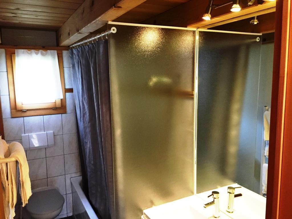 Alpen Chalet Kandersteg Δωμάτιο φωτογραφία